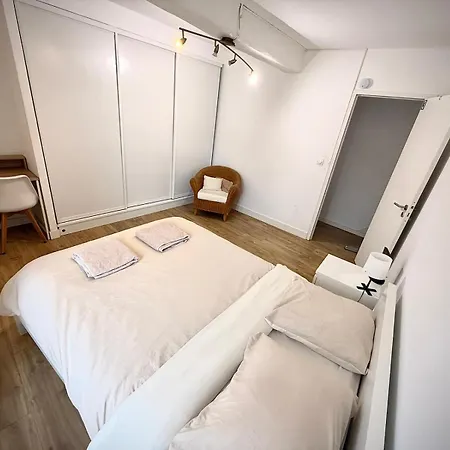 Large Elegant Duplex - 5 Bedroom - Center - Ac Appartamento *