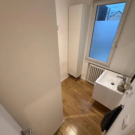 Large Elegant Duplex - 5 Bedroom - Center - Ac Apartment *
